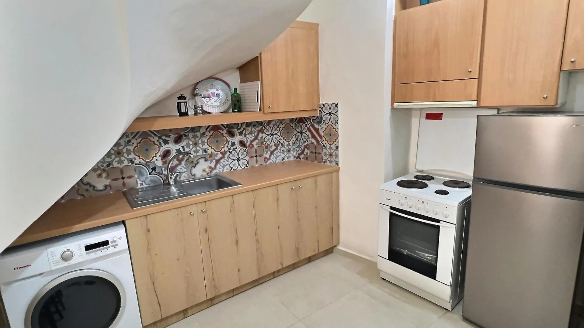 Old Town Apartment Near The Beach Rethymno